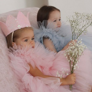 Логотип @dicovinka_kids - Dicovinka_kids мастерская детского платья для девочек от 0 до 9 лет