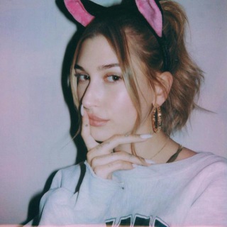 Логотип @digitaldiarybym - digital diary by maria