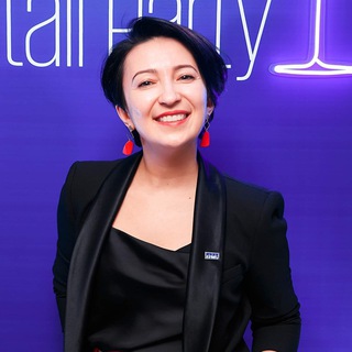 Логотип @digitallyours - Digitally Yours