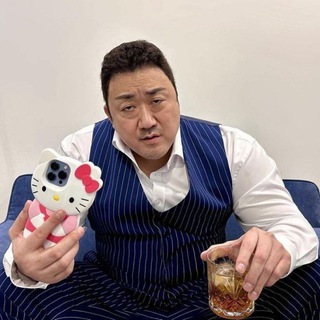 Логотип @dim8nsion - Dimension 📺