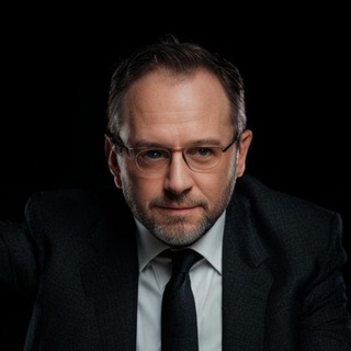 Логотип @directorooo - Директор