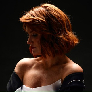 Логотип @divaredhead - Ольфакторный Портрет