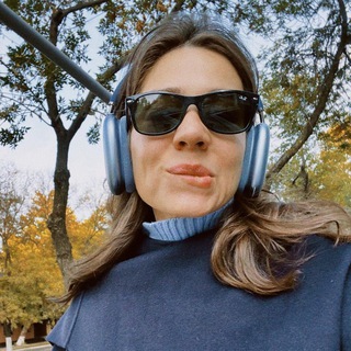 Логотип @diyorabeta - Диёр, пиши заметки