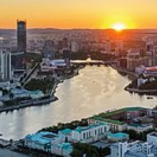 Логотип @djelovoy_yecaterinburg - Деловой Екатеринбург