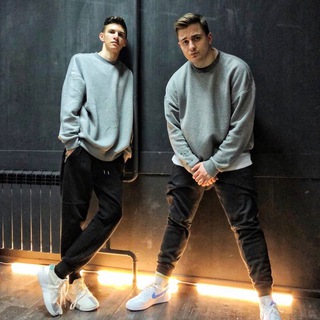 Логотип @dknvdance - DKNV