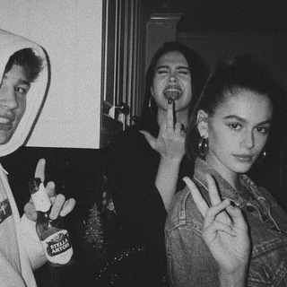 Логотип @dlyadyshiwithlove - Для души