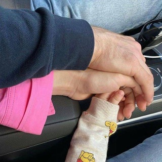 Логотип @dlyatebyaaa1 - lovè