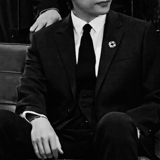 Логотип @dmgrv - v. | archive.