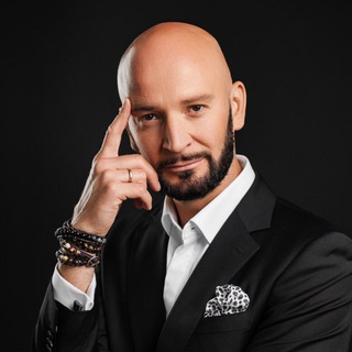 Логотип @dmitrii_kuzenyatkin - Дмитрий Кузеняткин (ведущий, актер, автор стихов и песен)