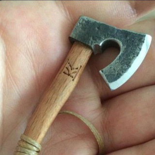 Логотип @dmitriyknife - Dmitriy_knife