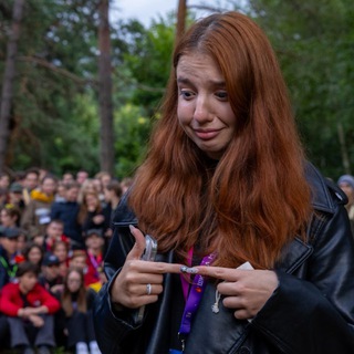 Логотип @dnevikvampira - Дневники вампира