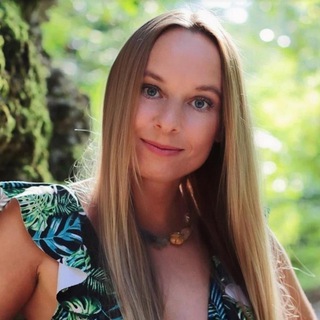 Логотип @dobrovolskaiaolesya - Олеся Добровольская. Психология и волшебство.