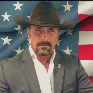 Логотип @docpete_lfw - DOC PETE CHAMBERS