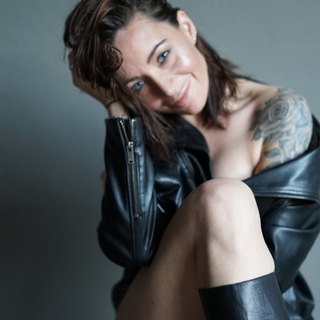Логотип @dolmatovatg - Dolmatova