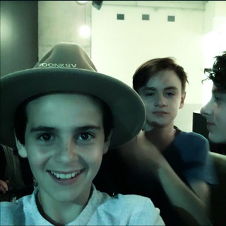 Логотип @donksv - 𝙙𝙤𝙣𝙠𝙨𝙫