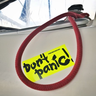 Логотип @dontpanicocean - Don't Panic Ocean
