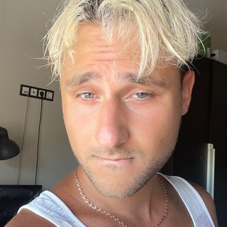 Логотип @doooballsack - Дубасик