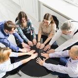 Логотип @dotnotdot - Точка бифуркации