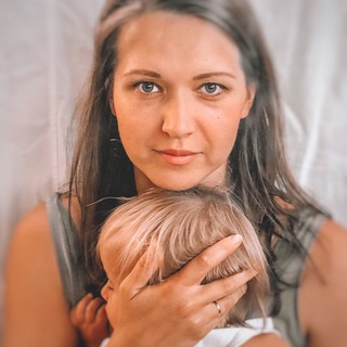 Логотип @doula_for_mam - Жить с ребёнком,а не выживать!
