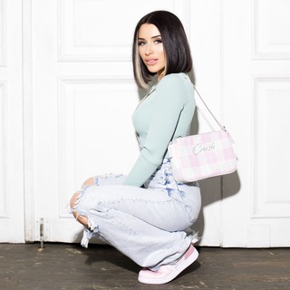 Логотип @dowear - Как создать и развить бренд одежды? Полезное от DO WEAR