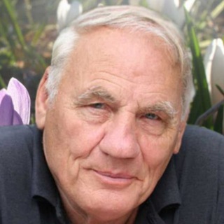 Логотип @dr_ryke_geerd_hamer - DR. RYKE GEERD HAMER (International)