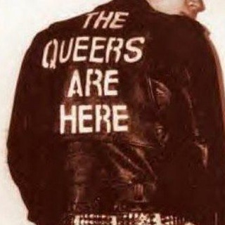 Логотип @dramaqueer_books - Drama Queer