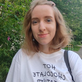 Логотип @dramasinyourpocket - Дружок-пирожок