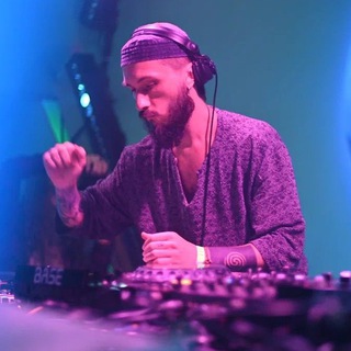 Логотип @dream5talker - DREAMSTALKER