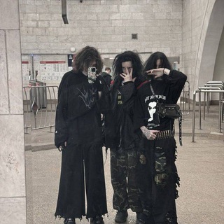 Логотип @dreamcore_world0 - Styles Confessions