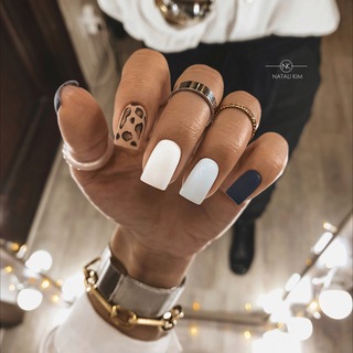 Логотип @dreamnknails - NK