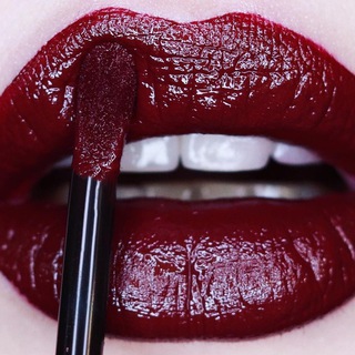 Логотип @drink_eat_talk - Поведушка