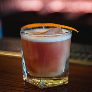 Логотип @drinkinminsk - Минск питейный/DrinkingMinsk