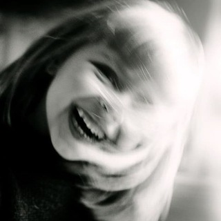 Логотип @dsoloveev - soloveev: жизнь на марсе 👩‍🎤