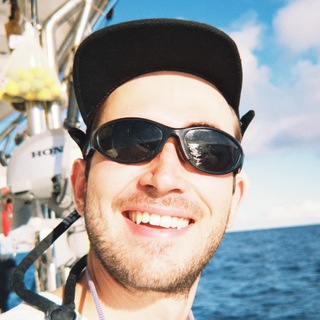 Логотип @dudetodavid - у Давида