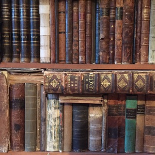 Логотип @dumai - Что читать