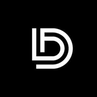 Логотип @dumaytechat - думайте (18+)