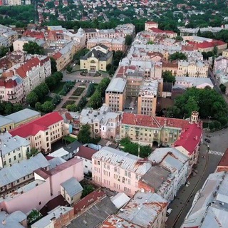 Логотип @dumkachernivchan - Думка чернівчан