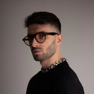 Логотип @dumkymarketologa - думки маркетолога