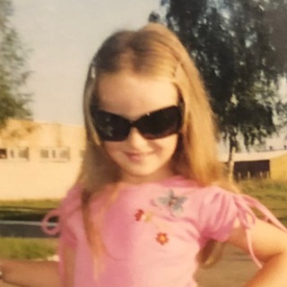 Логотип @dunaykaa34 - Дівчачник🥂