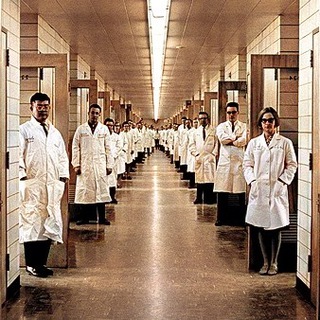 Логотип @durkmoar - Дуркоморье. Эстетика психбольницы