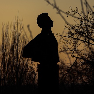 Логотип @dusty_photographs - Пыльные фотокарточки