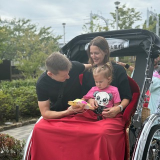 Логотип @dva_rukzaka - Два рюкзака и чемодан корзиночки. Путешествия