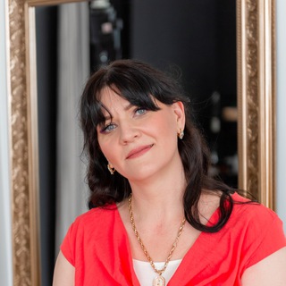 Логотип @dvizenievverh - УСПЕХ с Галиной Файзуллиной