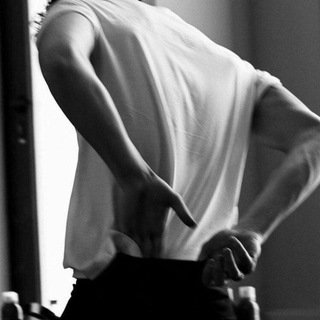 Логотип @dvrchdsn - антагонист.