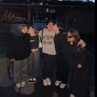 Логотип @dvulis - ДВУЛИСЫЕ