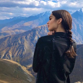 Логотип @dyannkaa - d'yanka