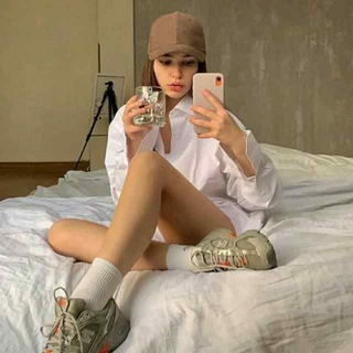 Логотип @e_x_x_x_t_a_s_i_t_r_e_n_d - ᴇxxxᴛᴀsɪ ᴛʀᴇɴᴅ 🇺🇲 | Сохры | Трекы 🎧