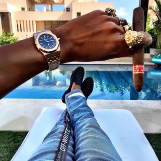 Логотип @earthofluxury - Earth of Luxury