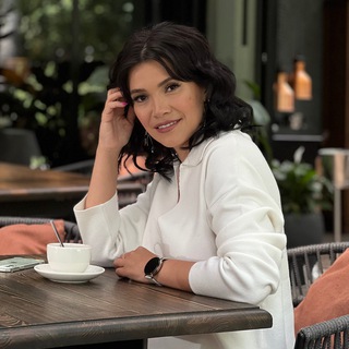 Логотип @easy_mam_polezno - Махмутова Надежда о психологии