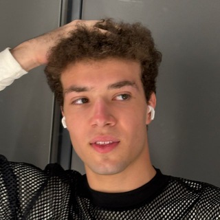 Логотип @eatttboy - EATTTBOY